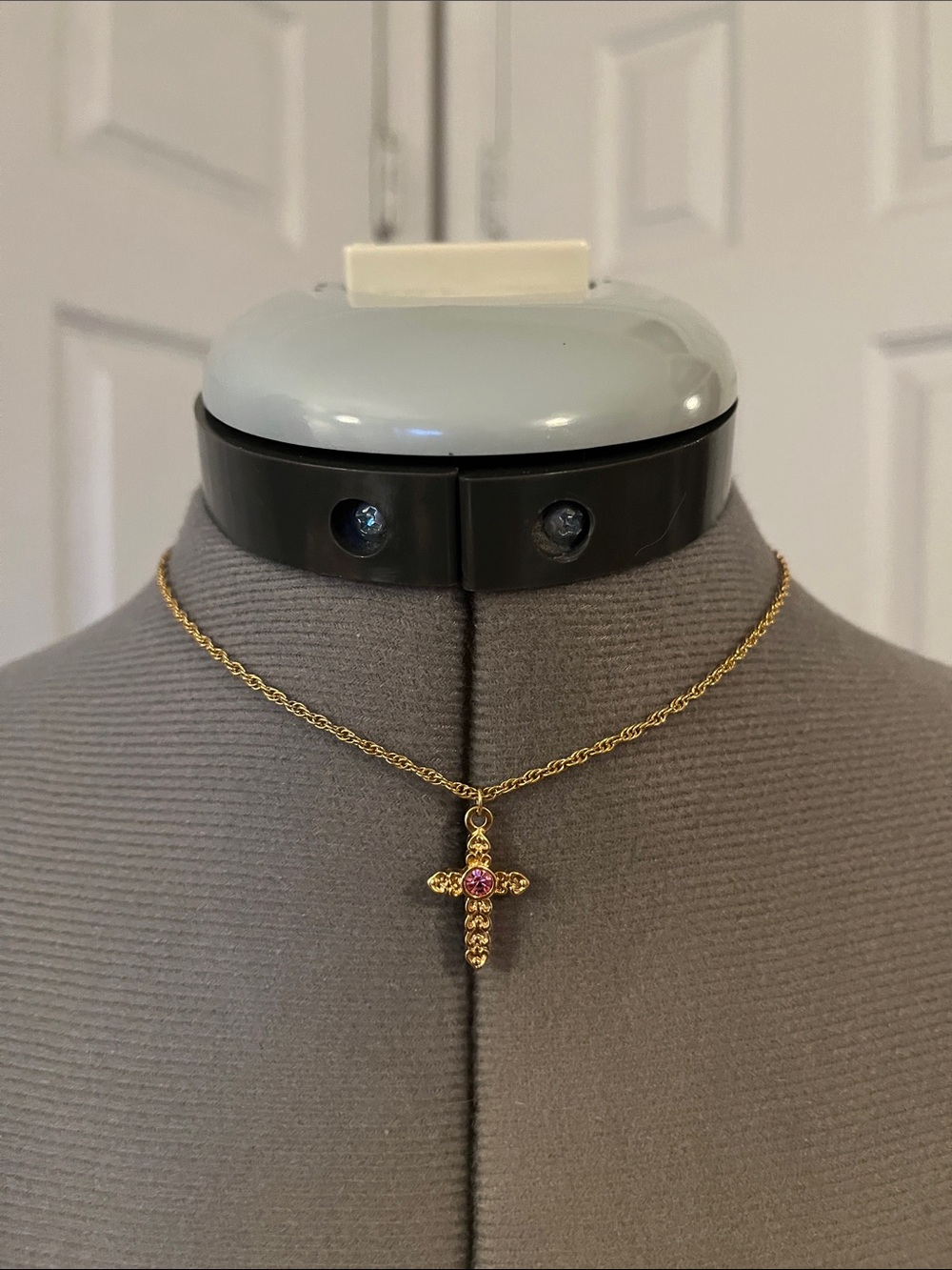 Avon Dainty Vintage Cross Necklace With Crystal, Goldtone & Pink, 16"